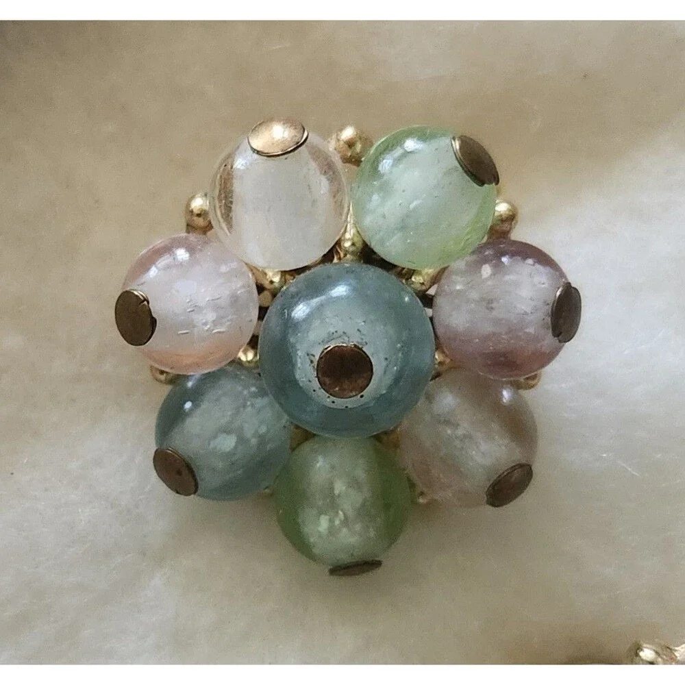 Signed Crown Trifari Demi Parure Pastel Lucite Crackle Glass Beads Clip Earrings